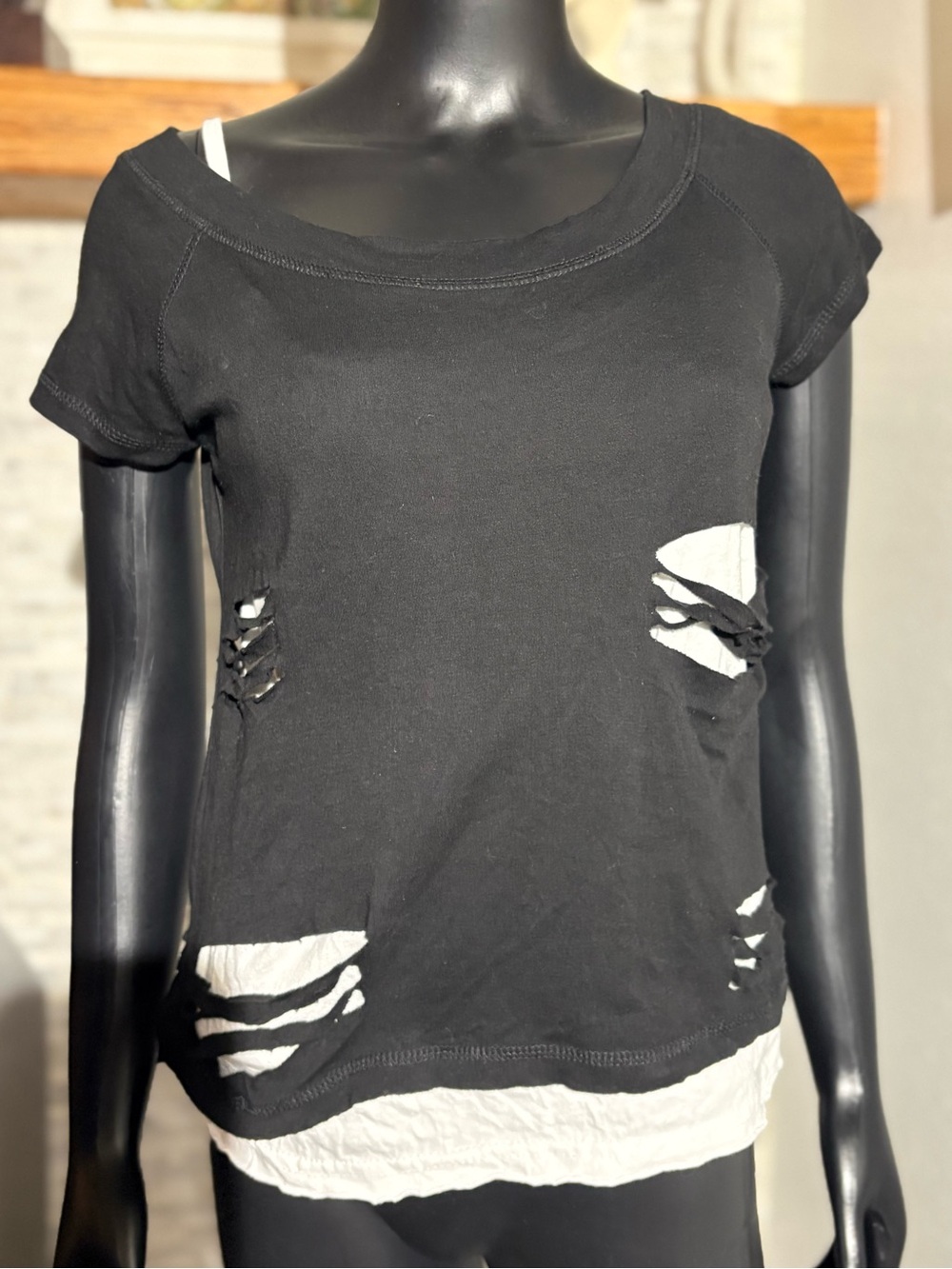 Urban Fashion 2-in-1 Ripped Top from the brand Spiral